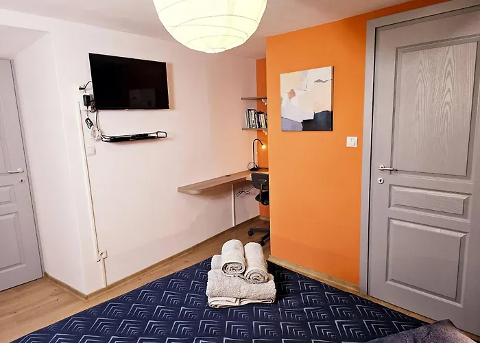 T2 Hardy Апартаменты Мийо